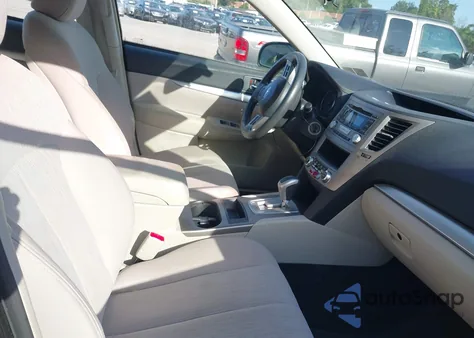 2014 Subaru Outback 2.5I из США, поврежденный, VIN 4S4BRCAC2E3250513